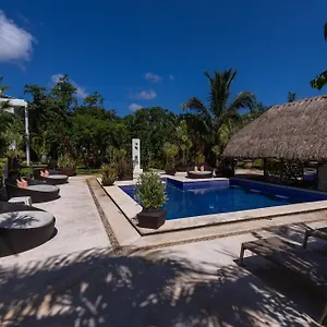 Tsaakik Jungle & Hotel Cancún